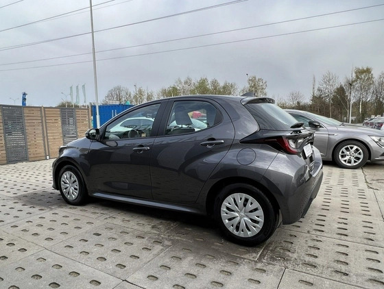 Toyota Yaris cena 69900 przebieg: 43803, rok produkcji 2022 z Olecko małe 562